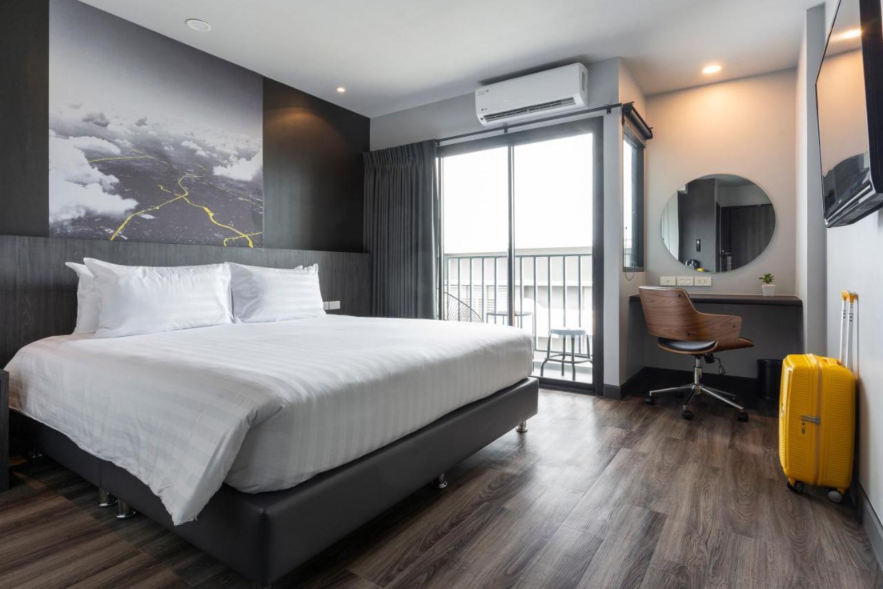 Sleep Mai Chiang Mai Airport Lifestyle Hotel Exterior photo