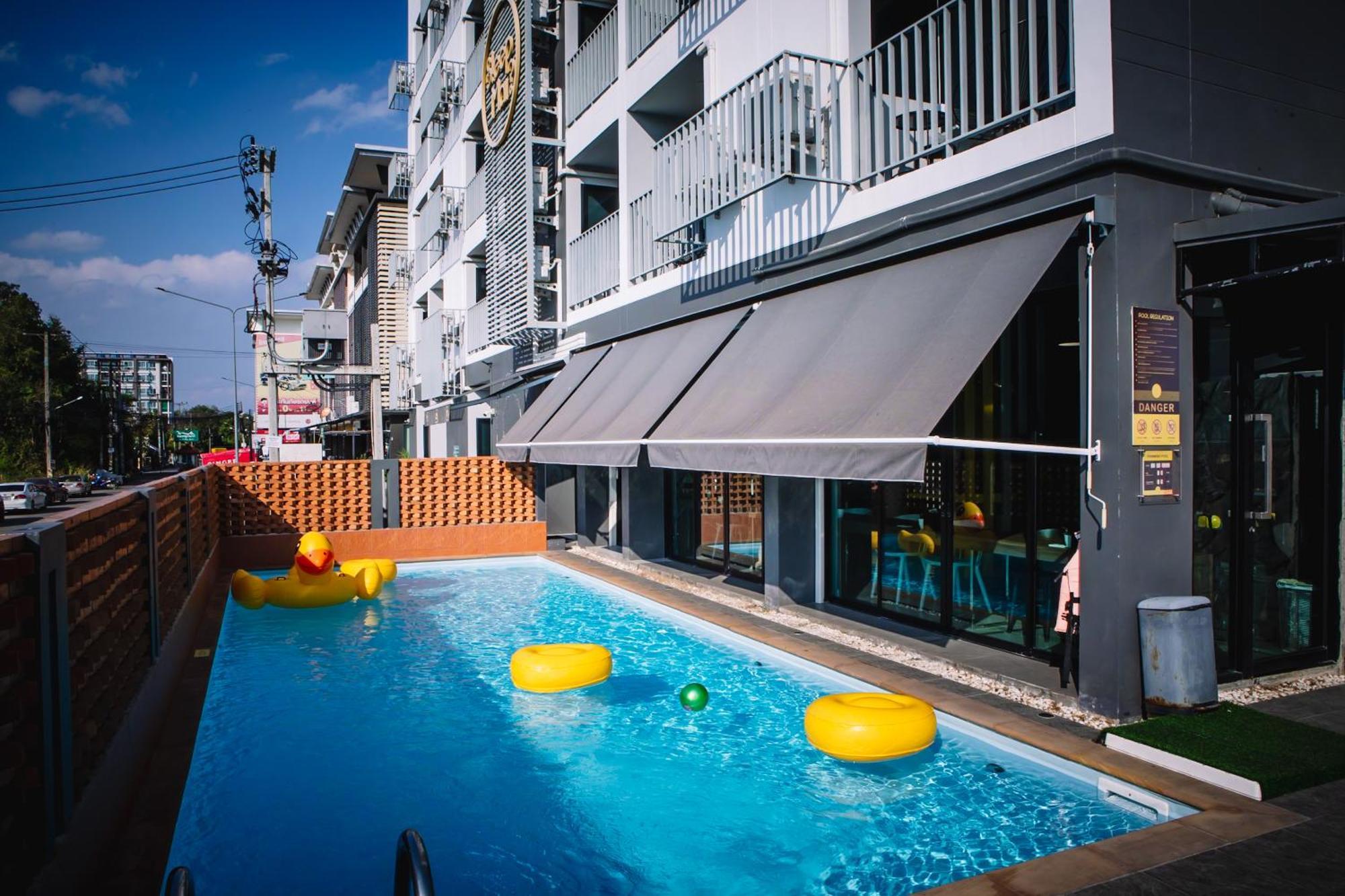 Sleep Mai Chiang Mai Airport Lifestyle Hotel Exterior photo